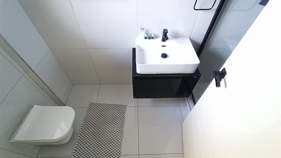 2 Bedroom Property for Sale in Table View Western Cape